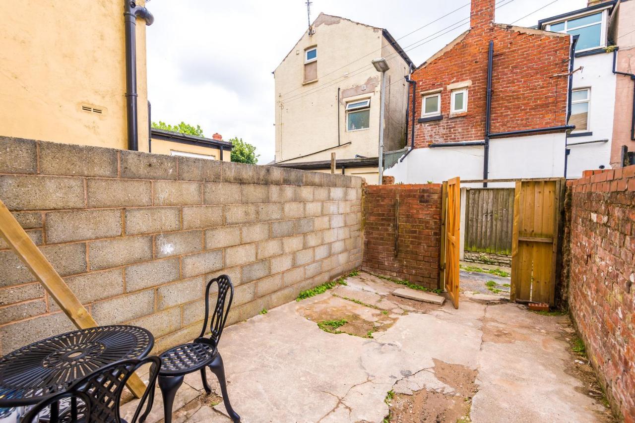 Empire Blackpool Apartments - George St エクステリア 写真
