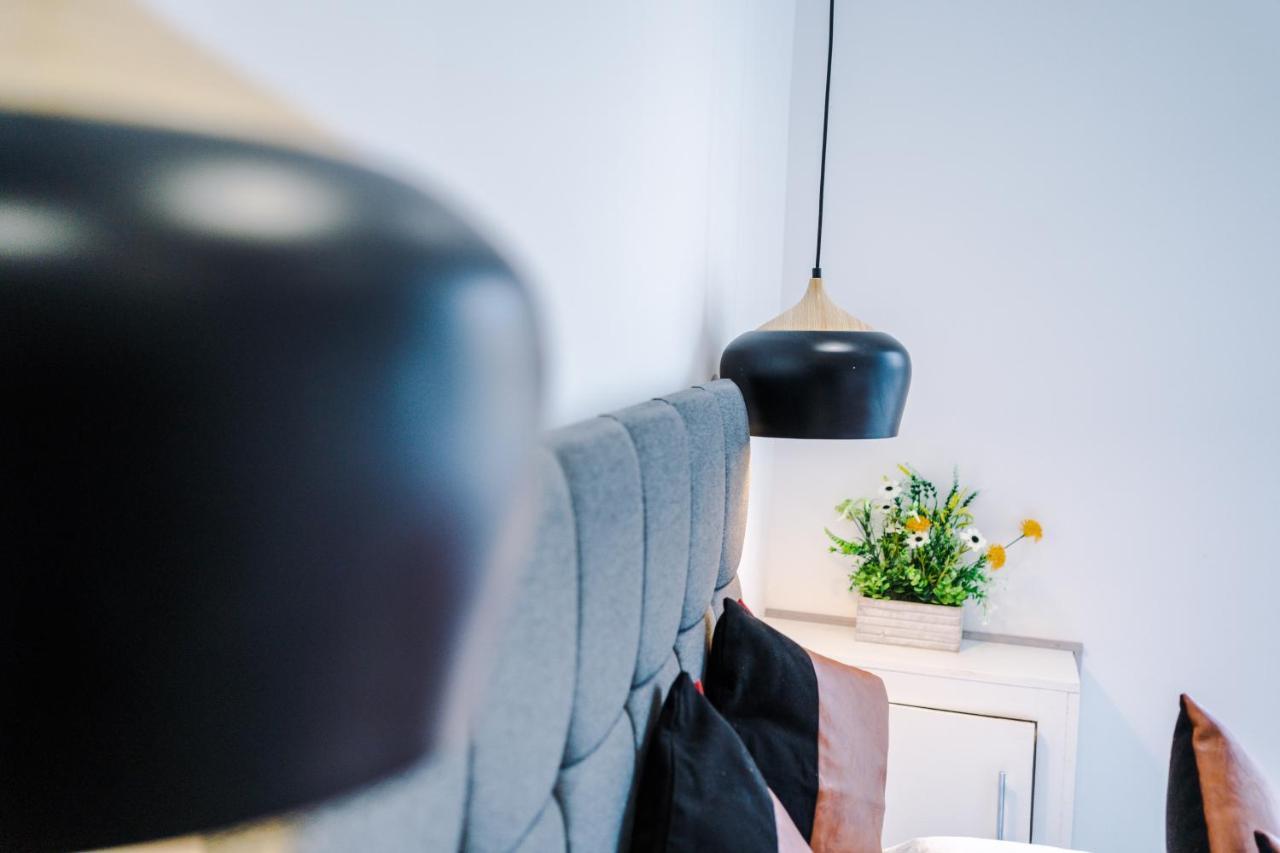 Empire Blackpool Apartments - George St エクステリア 写真